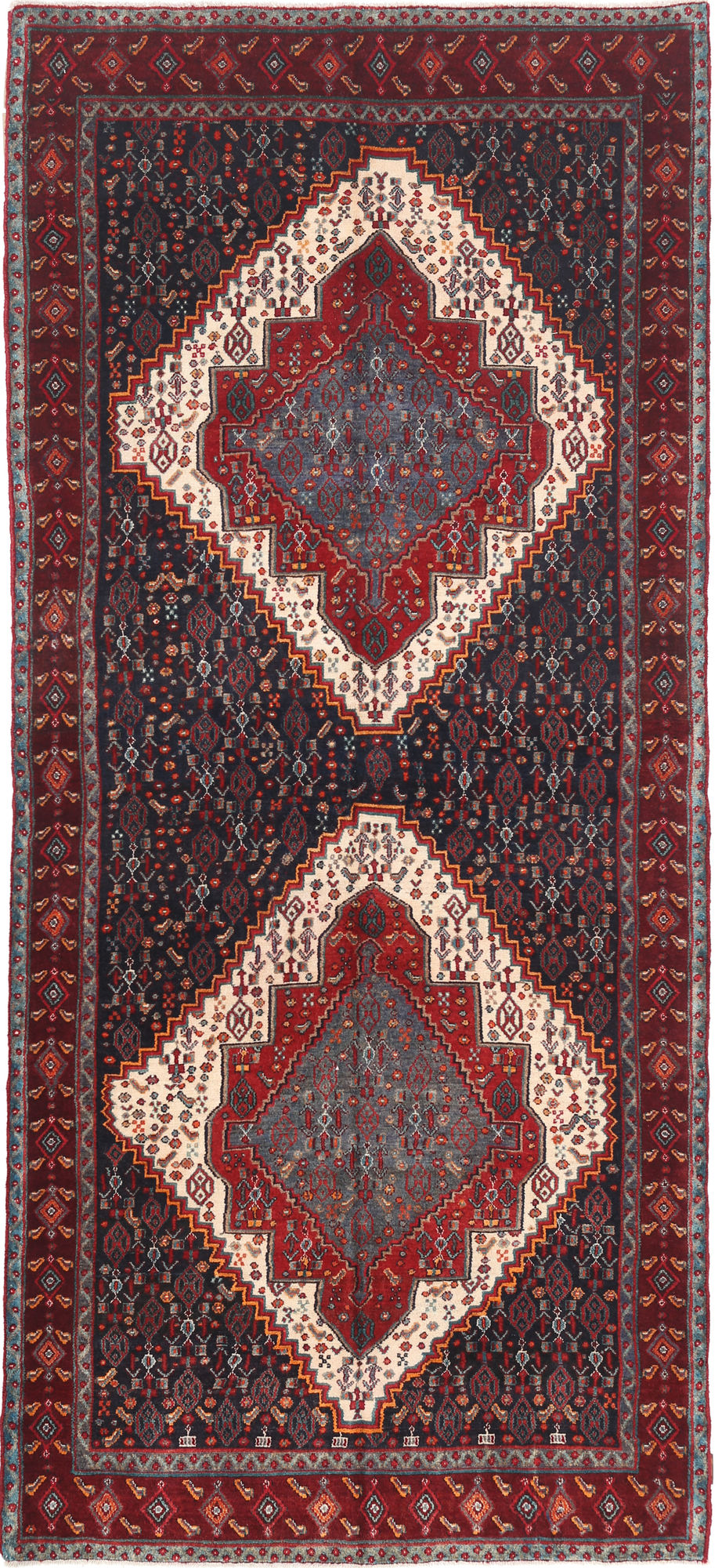 
    Senneh - Dark red - 140 x 321 cm
  