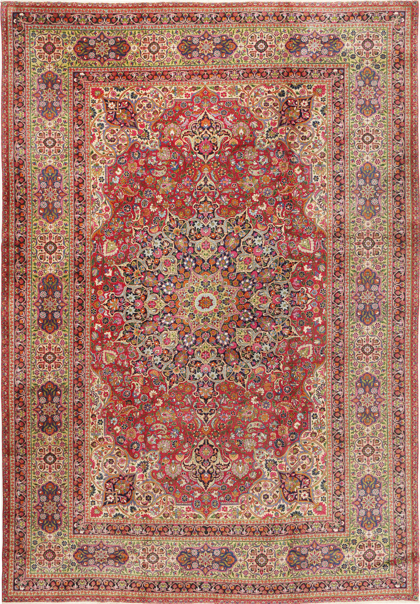 
    Kerman - Red - 325 x 475 cm
  