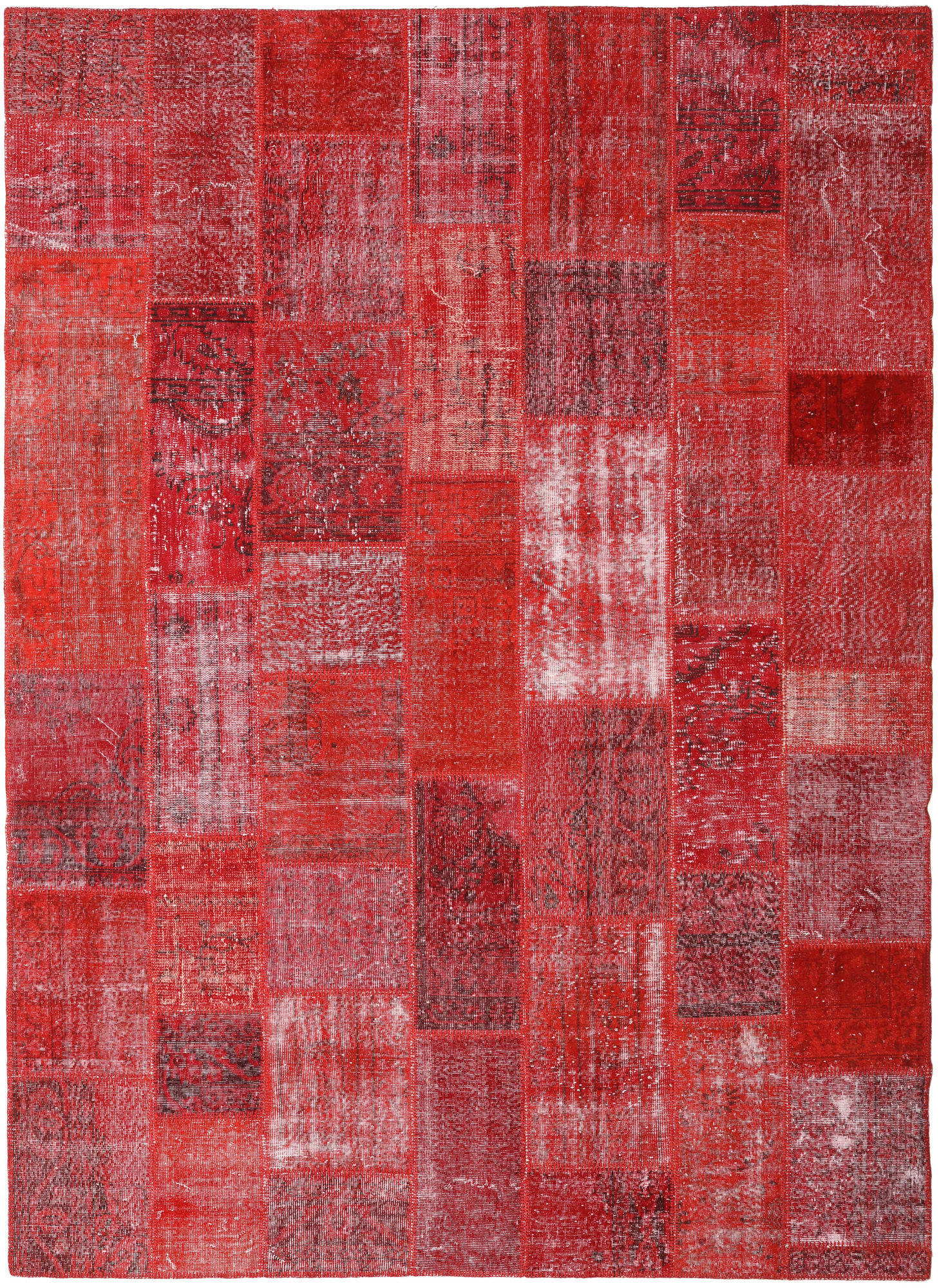 
    Patchwork - Red - 253 x 347 cm
  