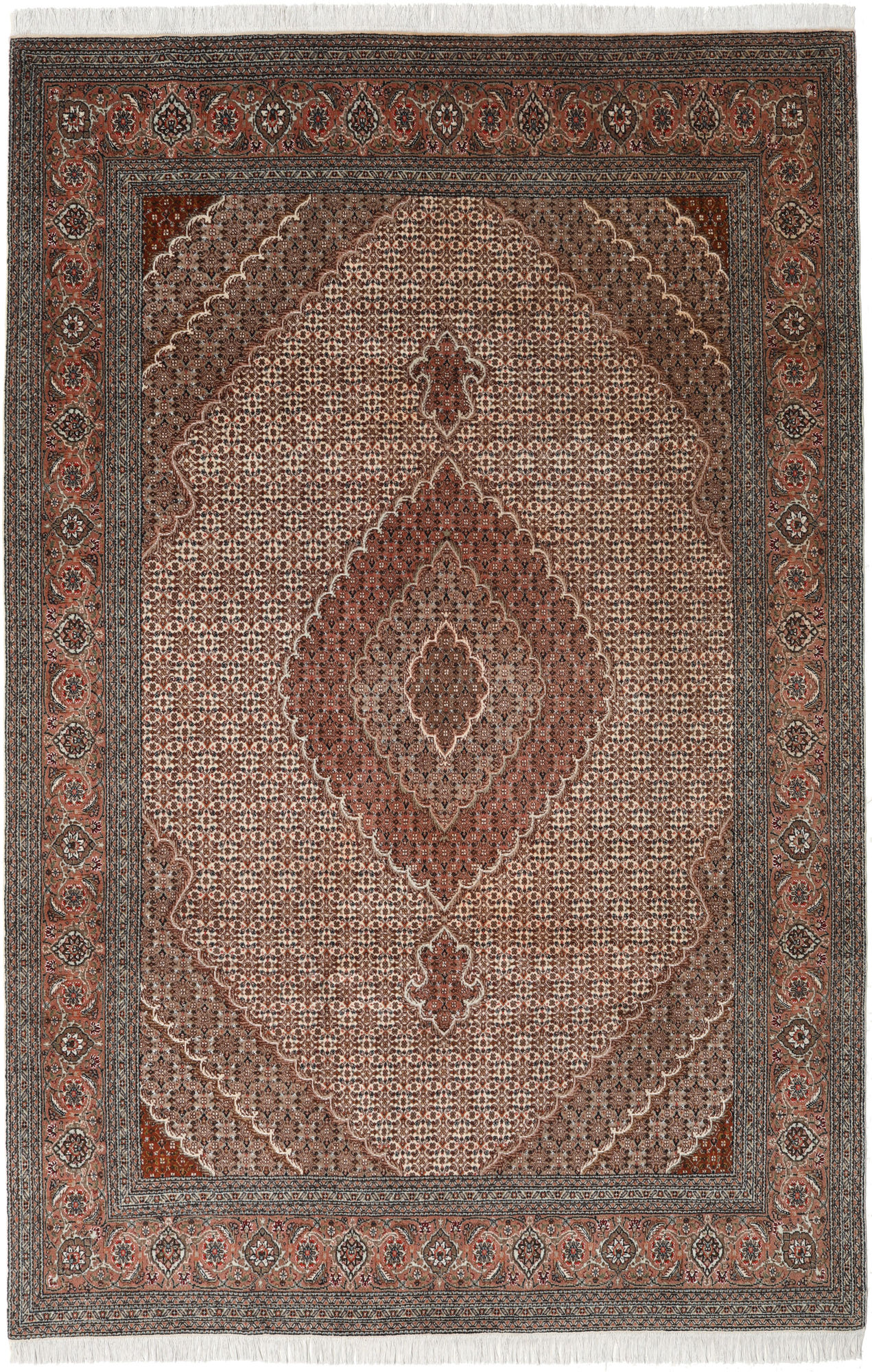 
    Tabriz 40 Raj - Brown - 198 x 300 cm
  