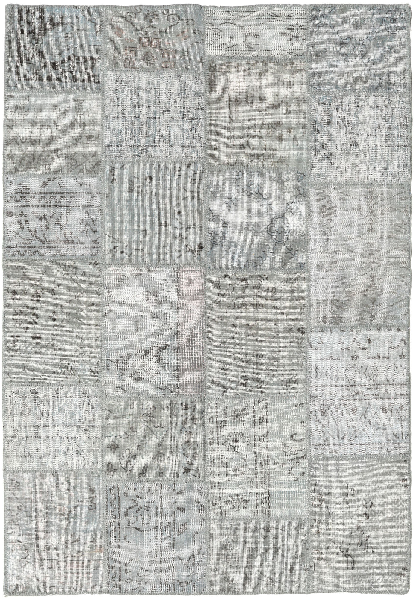 
    Patchwork - Grey - 161 x 231 cm
  