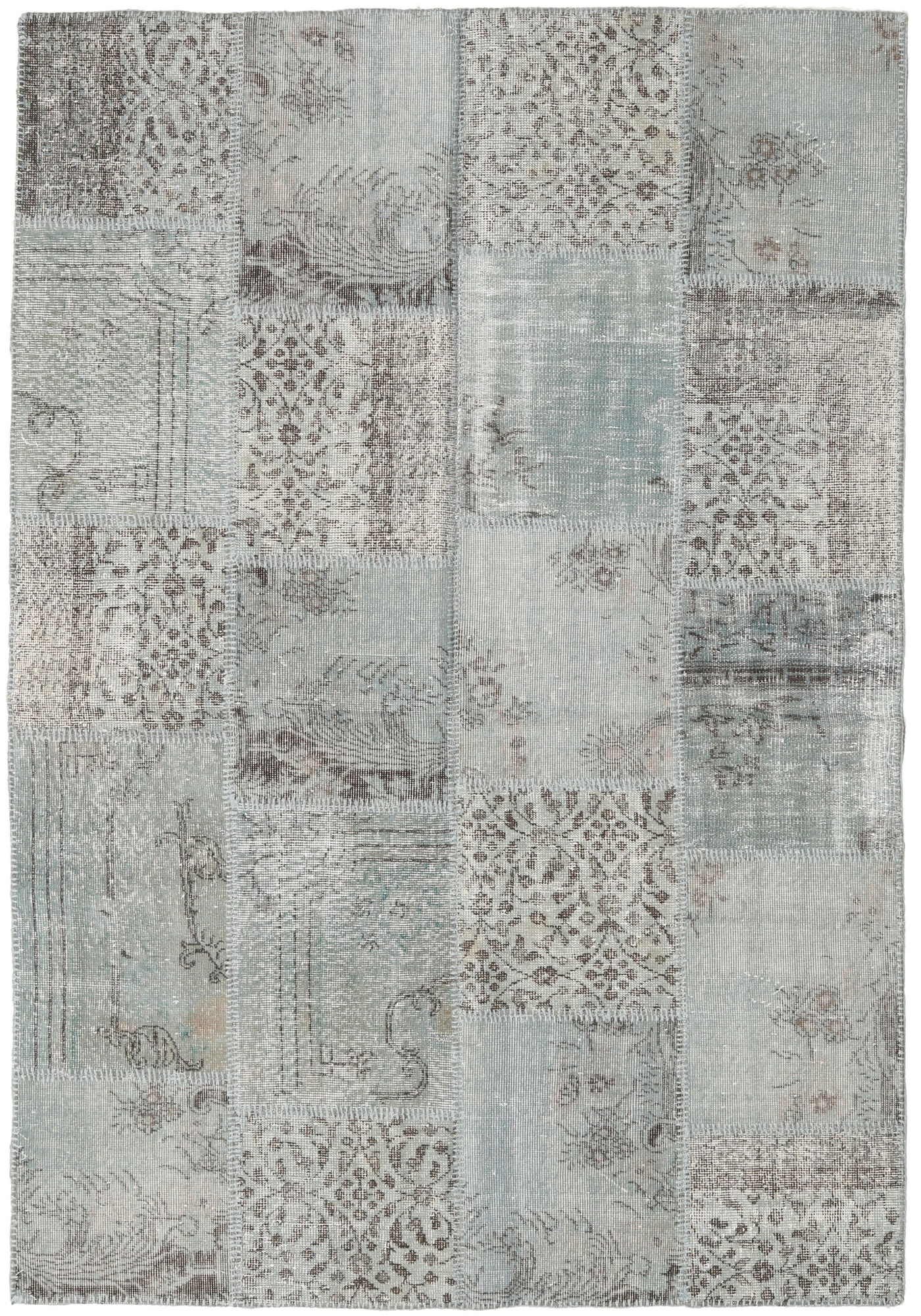 
    Patchwork - Grey - 160 x 232 cm
  