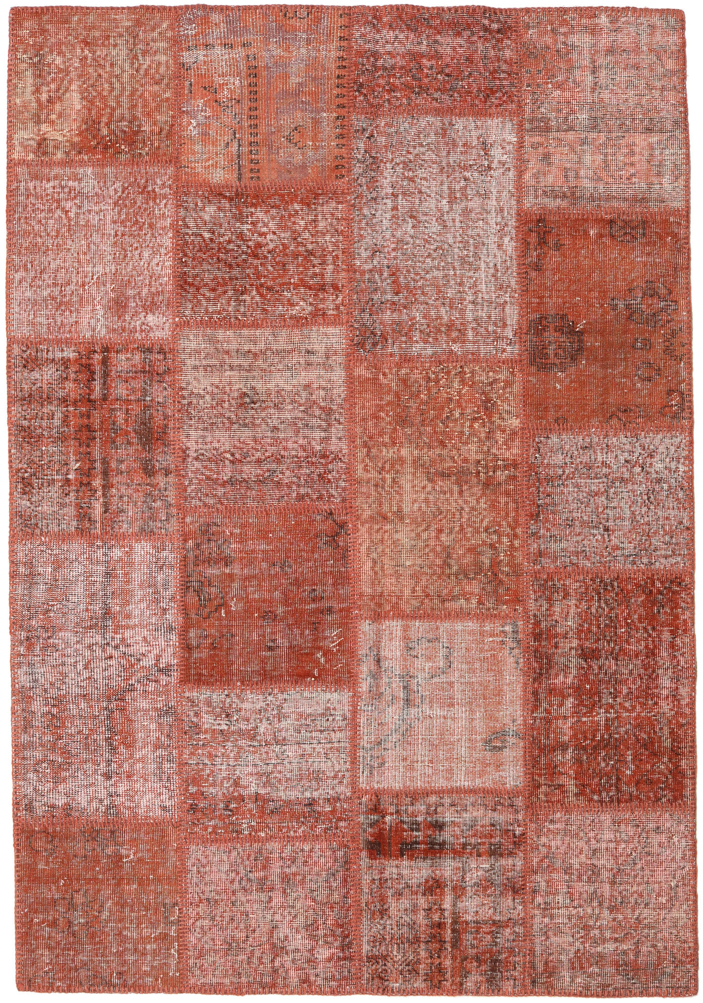 
    Patchwork - Red - 159 x 230 cm
  