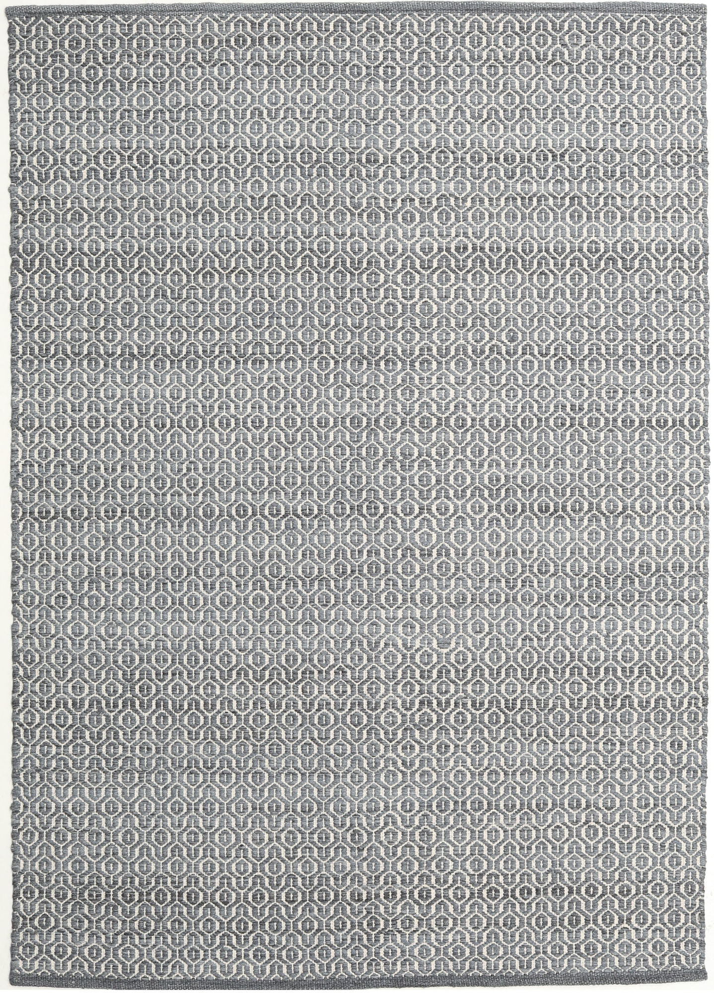 
    Alva - Dark grey / White - 140 x 200 cm
  