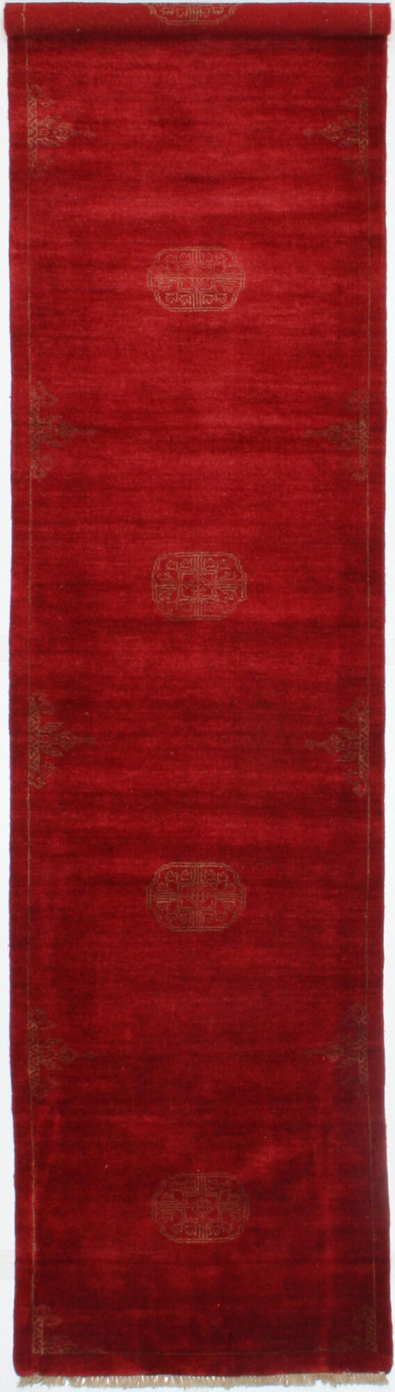 
    Huttan - Dark red - 76 x 319 cm
  