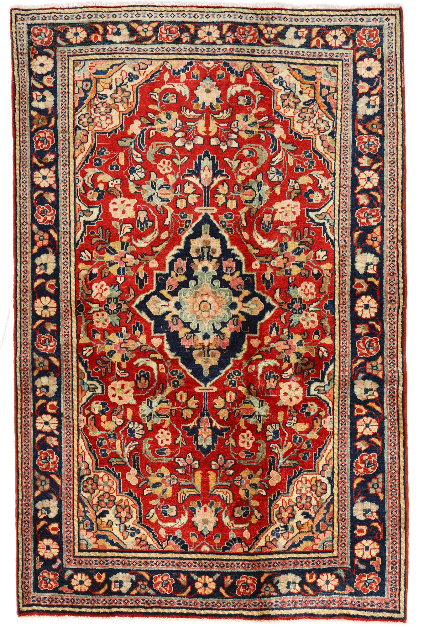 
    Sarouk - Red - 127 x 198 cm
  