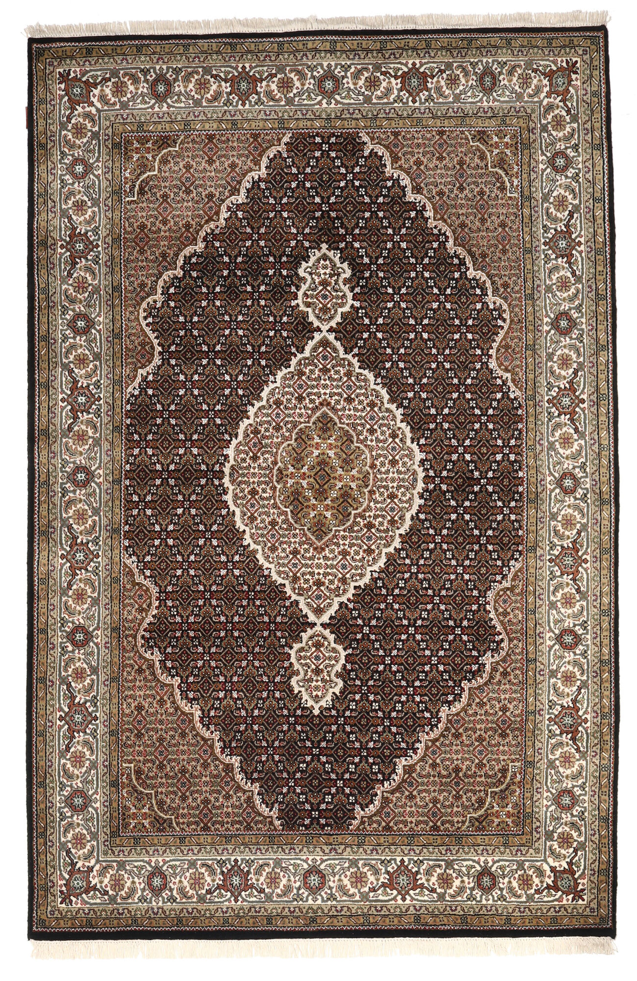 
    Tabriz Royal - 159 x 246 cm
  