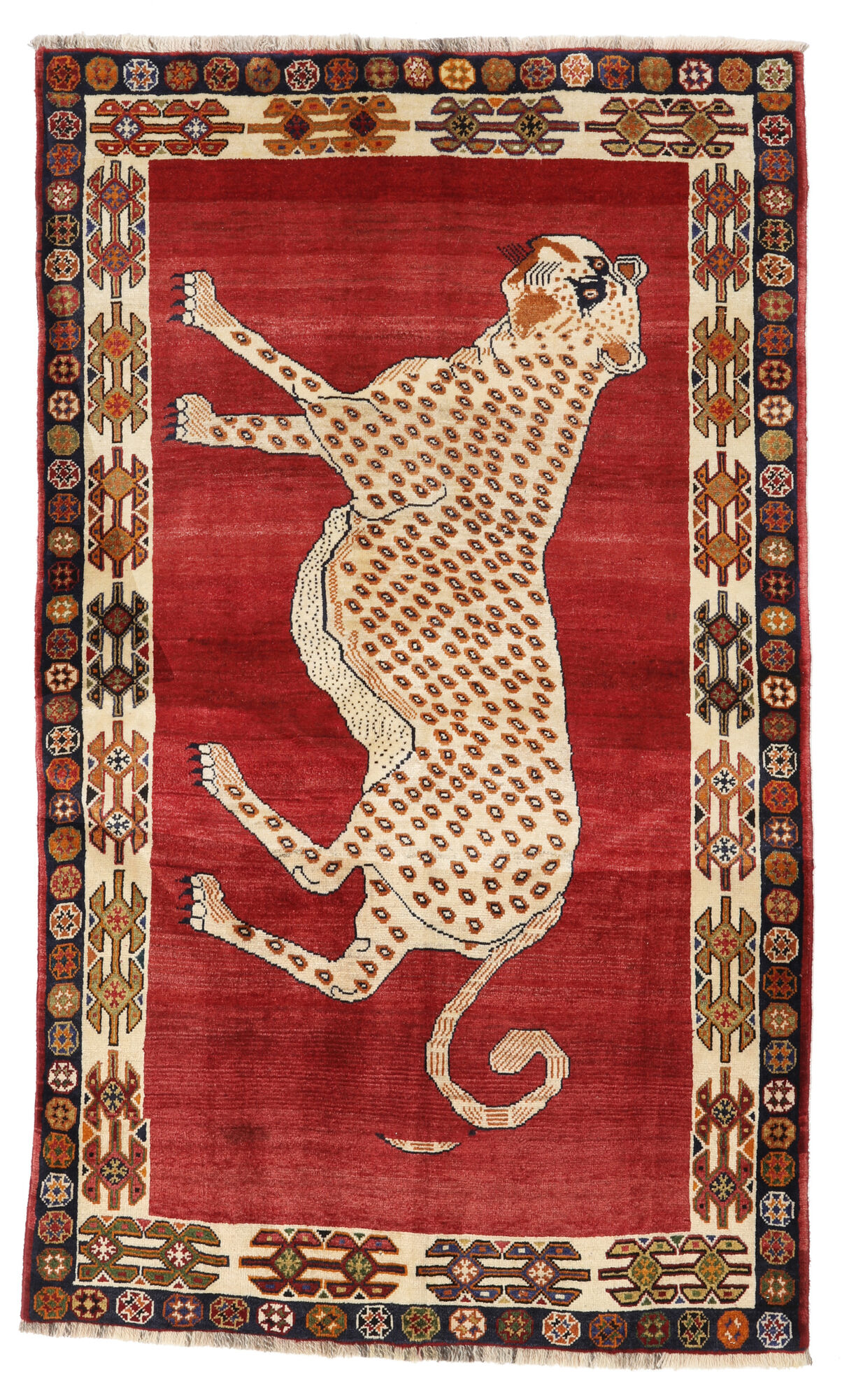 
    Qashqai - Red - 132 x 222 cm
  