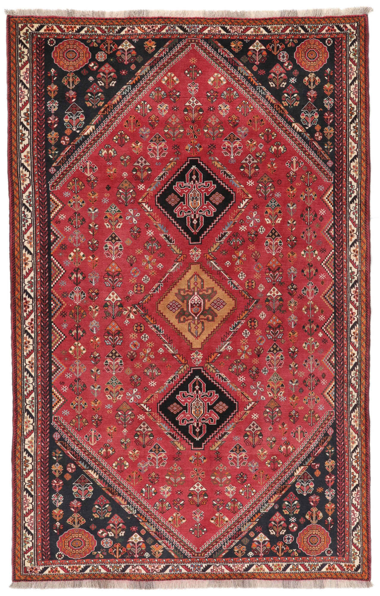 
    Qashqai - Dark red - 180 x 285 cm
  