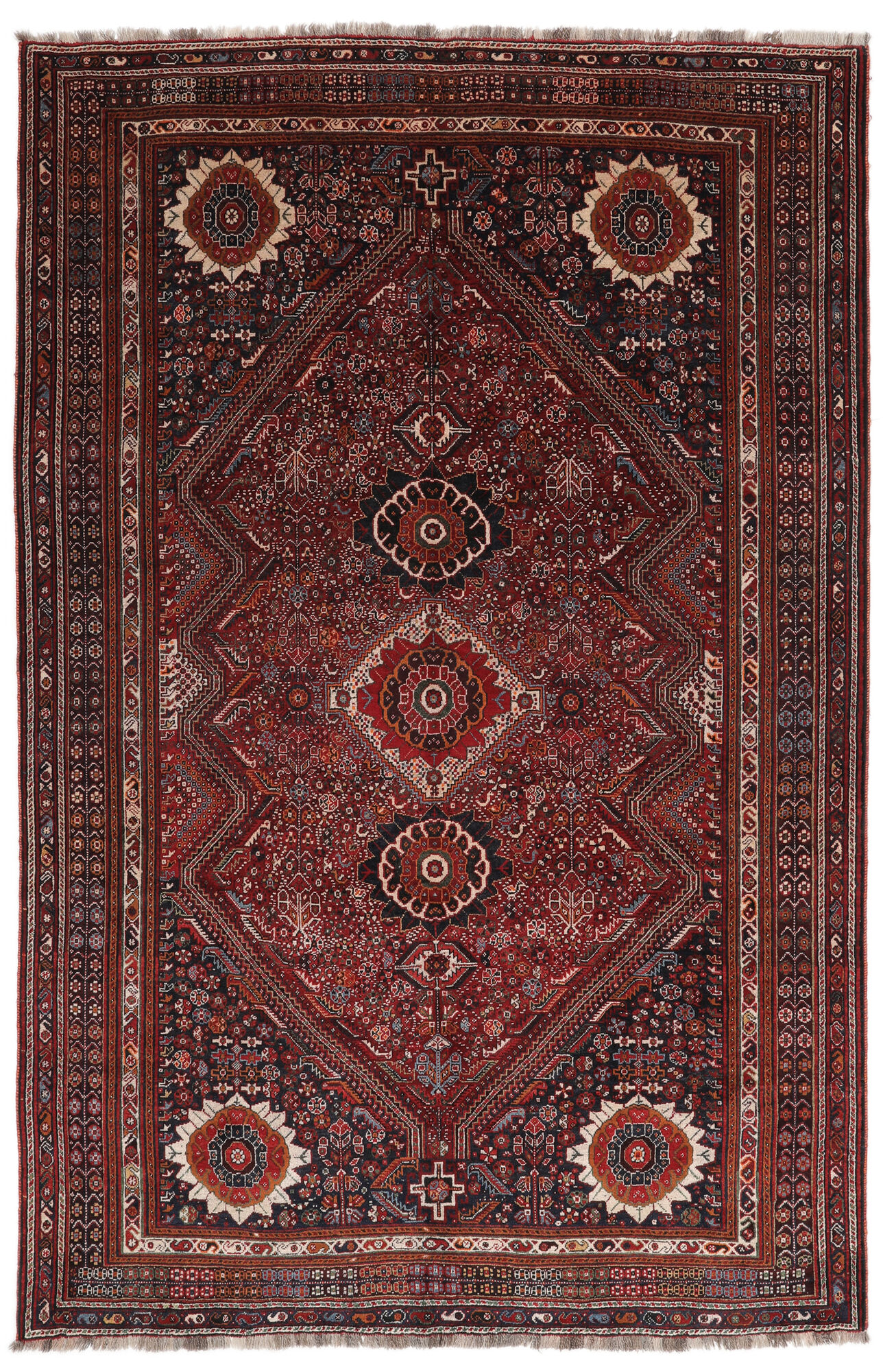 
    Qashqai - Black - 214 x 322 cm
  
