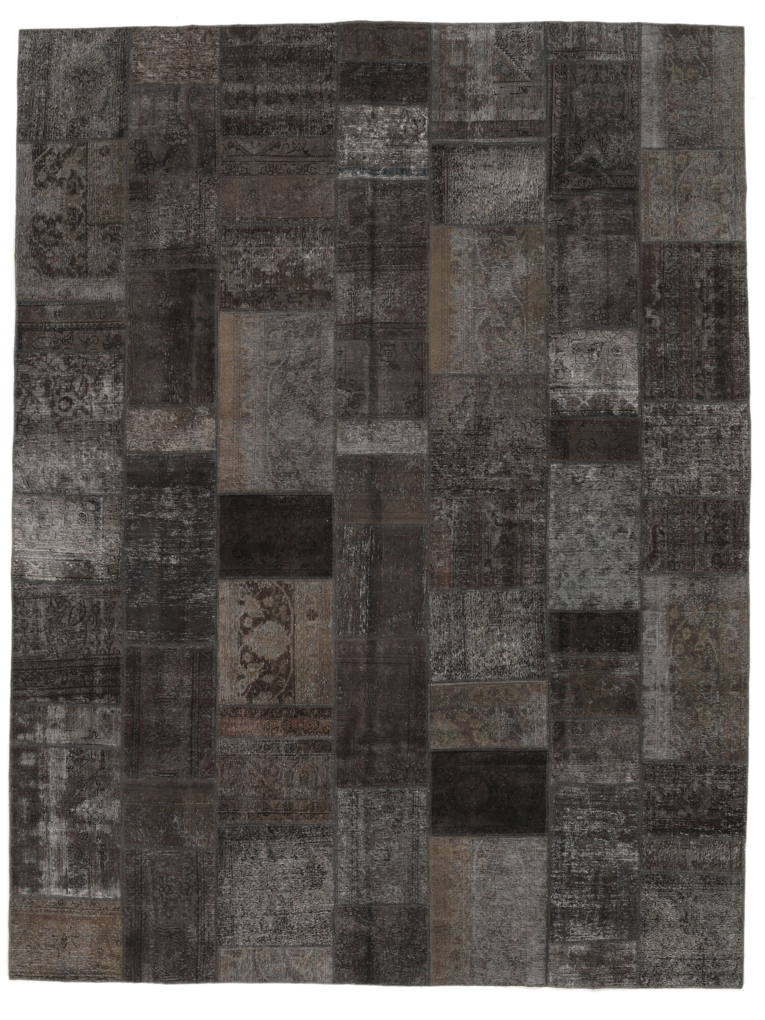 
    Patchwork - Black - 309 x 405 cm
  