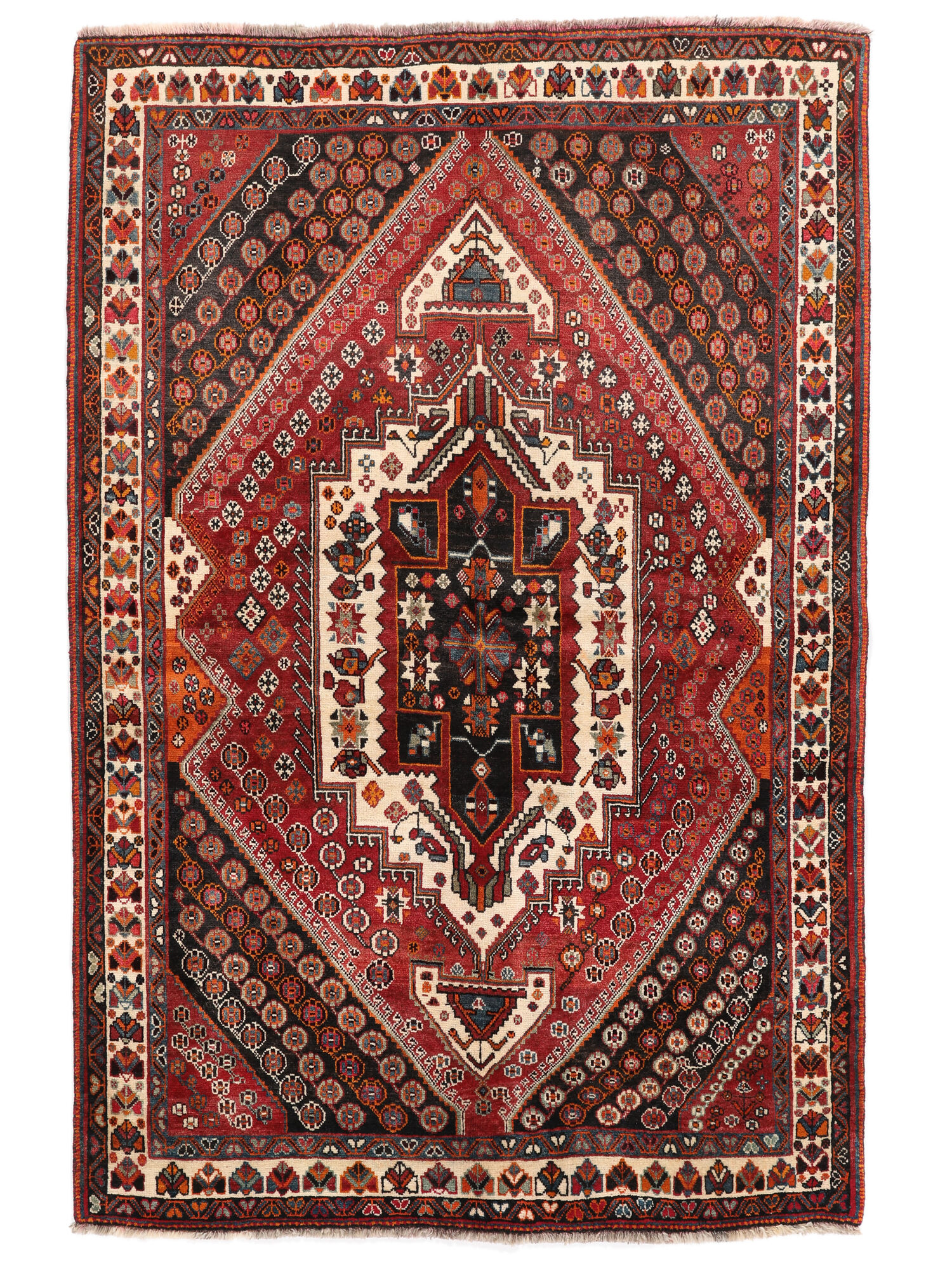
    Qashqai Fine - Dark red - 162 x 240 cm
  