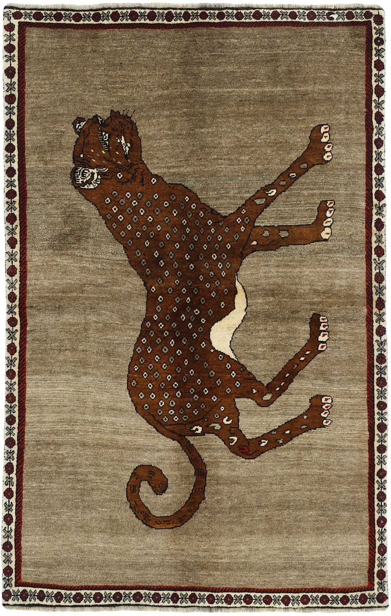 
    Kashghai Old pictorial - Brown - 146 x 231 cm
  