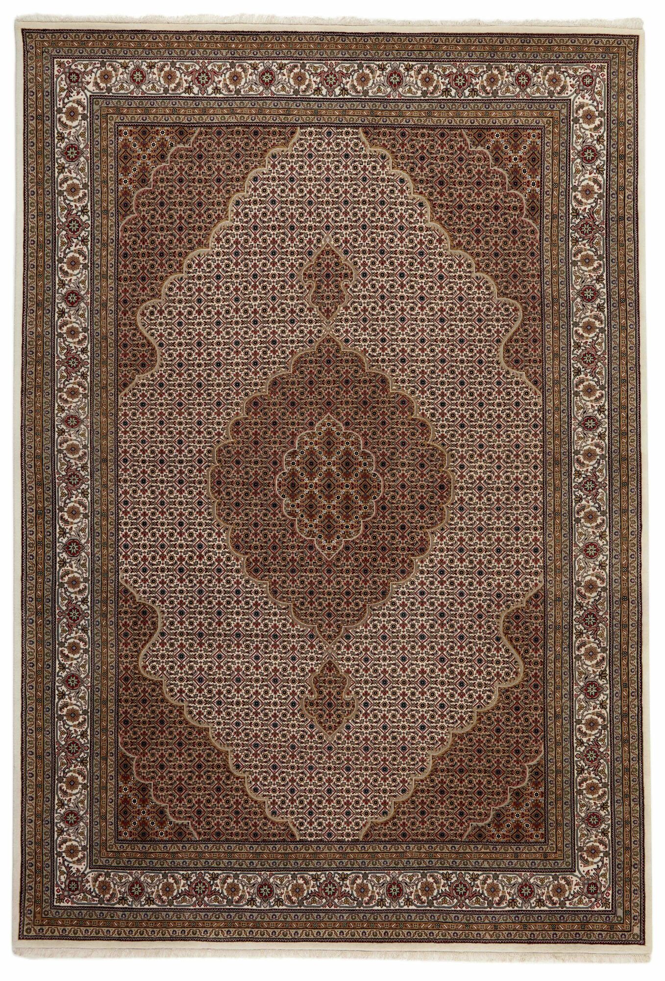 
    Tabriz Indi - Brown - 246 x 355 cm
  