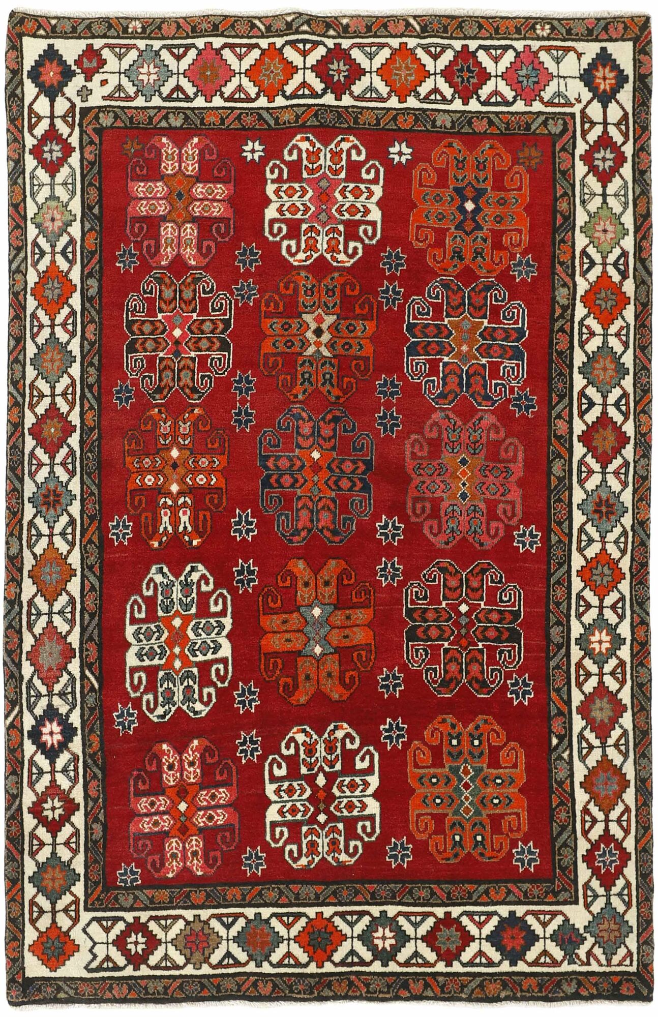 
    Kashghai - Dark red - 161 x 251 cm
  