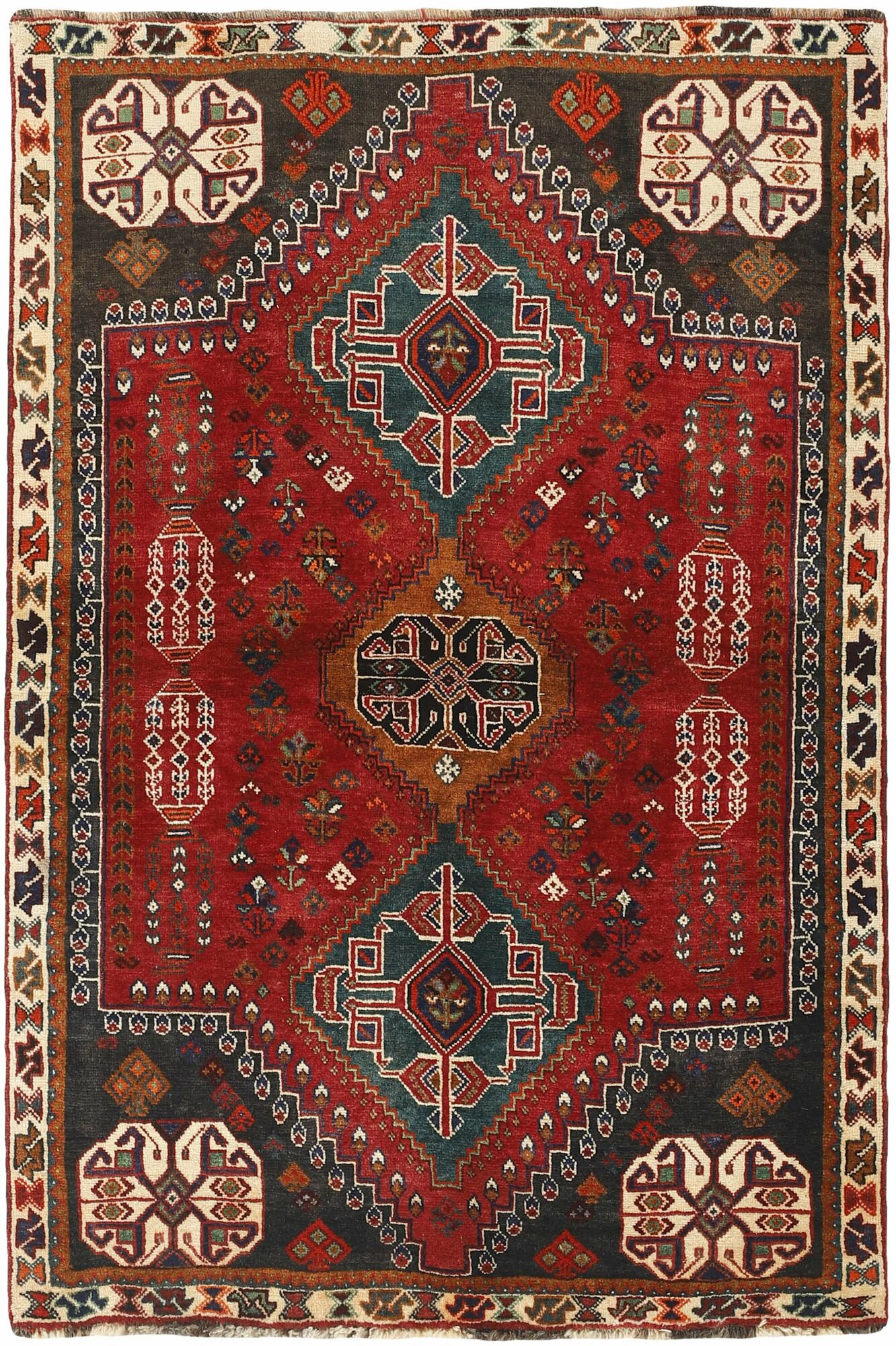 
    Kashghai - Dark red - 116 x 175 cm
  