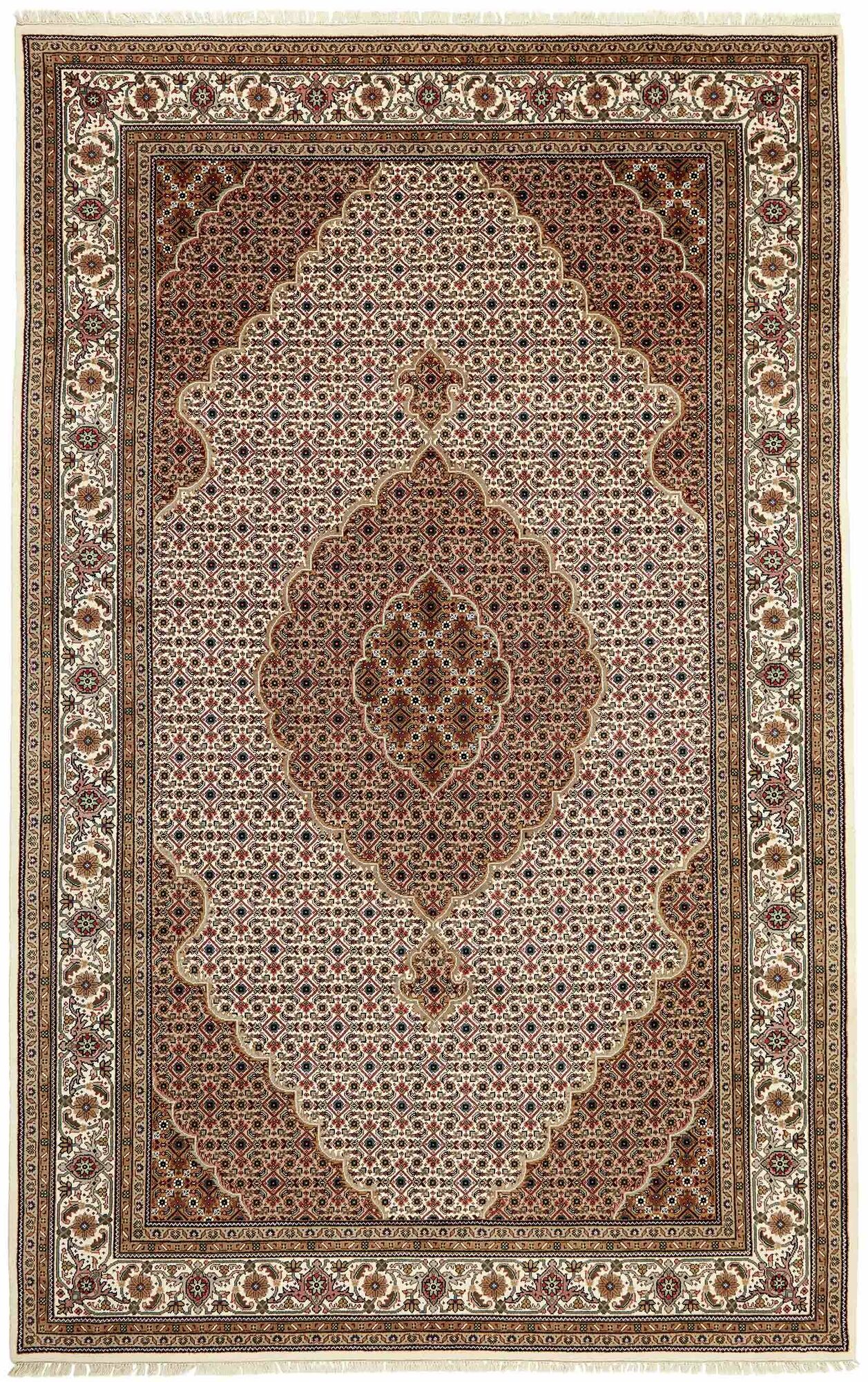 
    Tabriz Indi - Brown - 199 x 310 cm
  