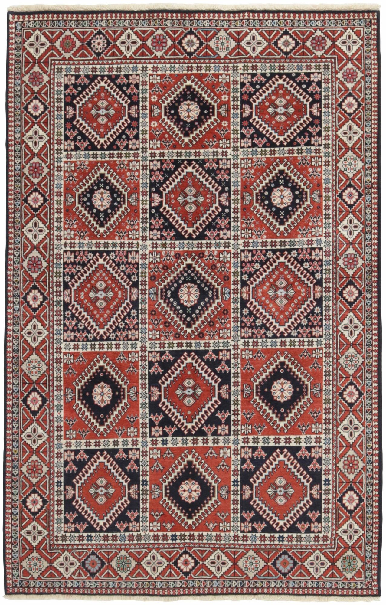 
    Yalameh - Dark red - 157 x 240 cm
  