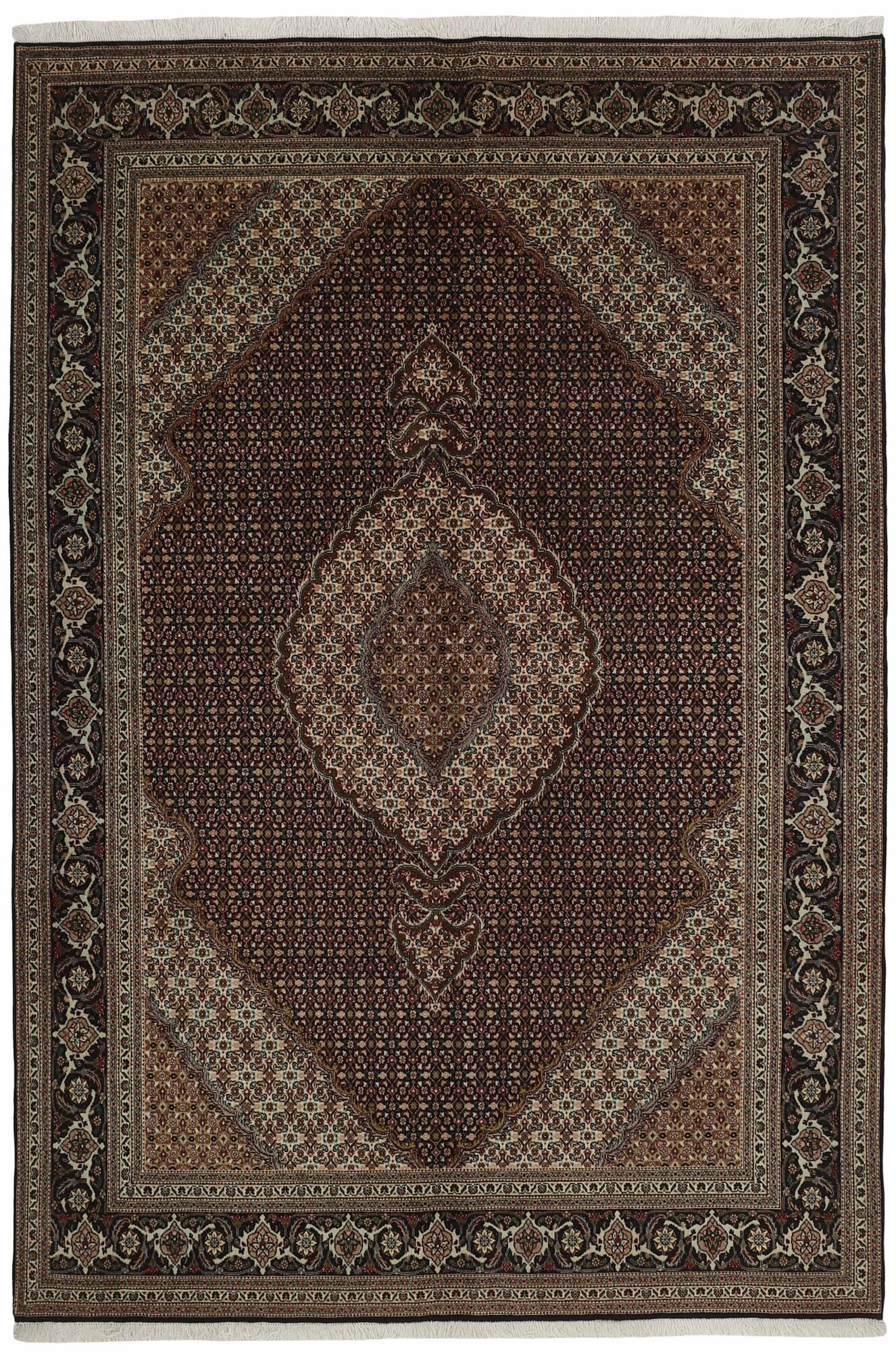 
    Tabriz 40 Raj - Black - 198 x 293 cm
  