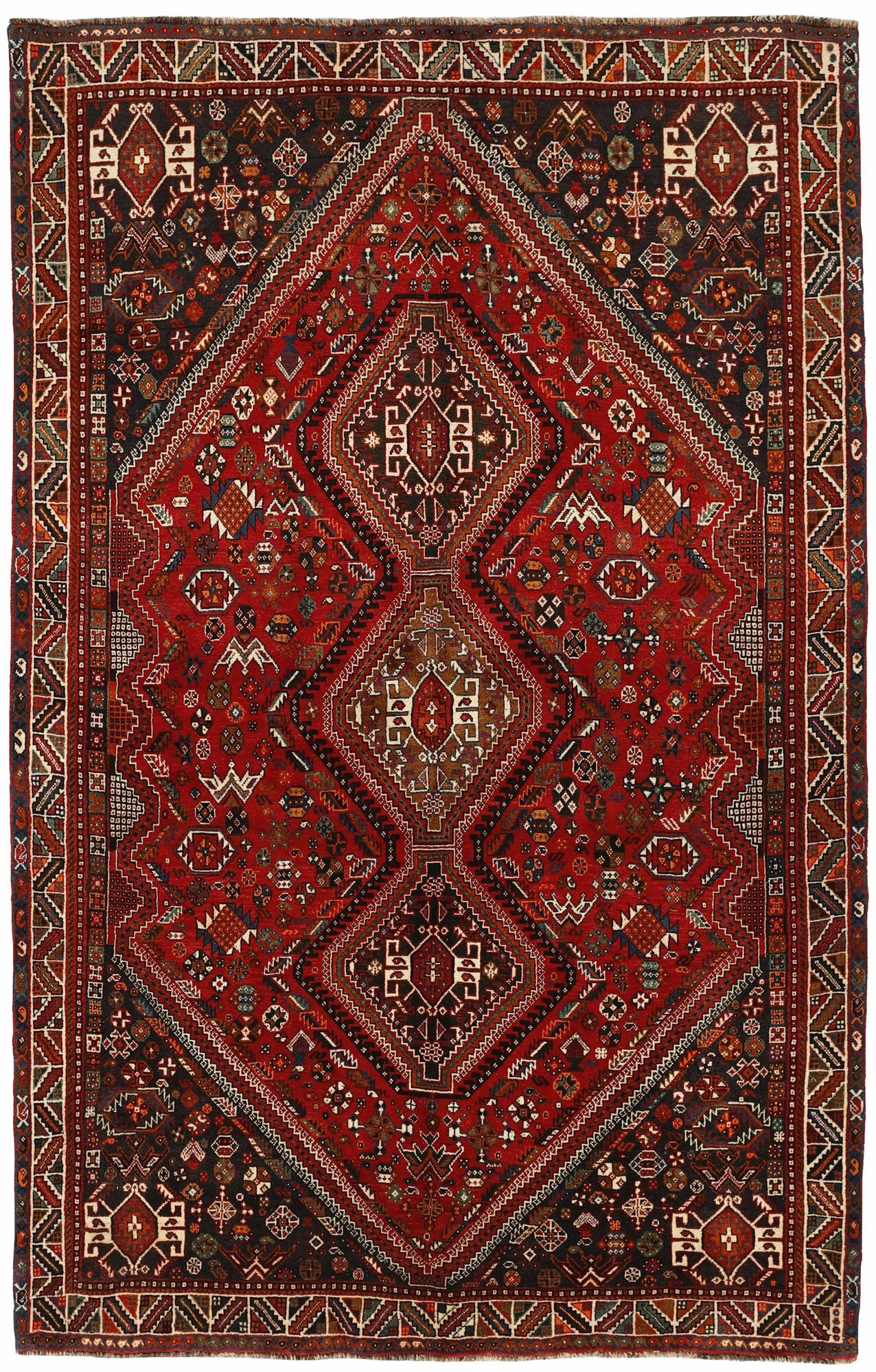 
    Qashqai - Black - 176 x 274 cm
  
