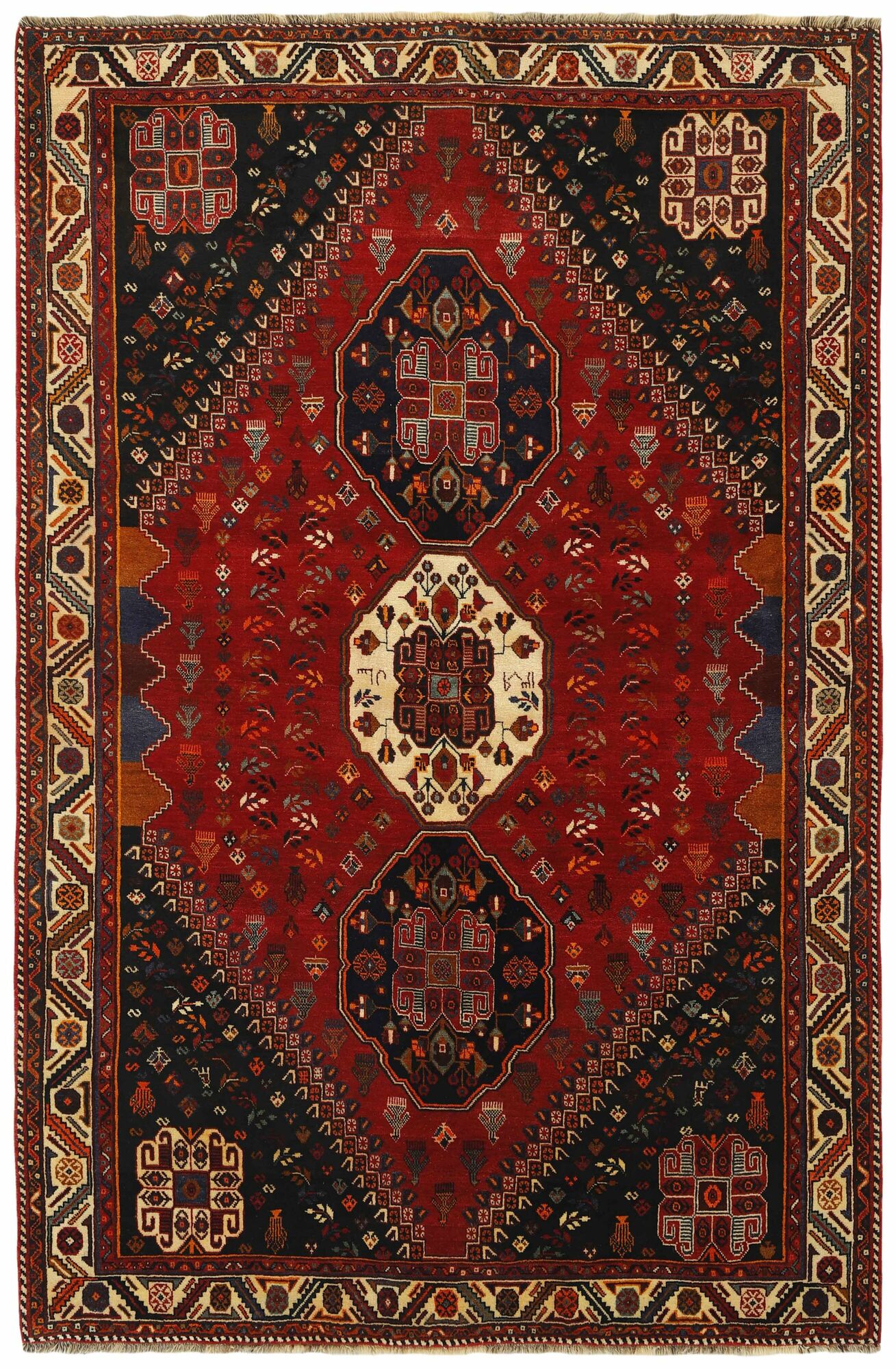 
    Qashqai - Black - 178 x 271 cm
  