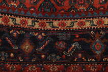 
    Senneh - Dark red - 230 x 310 cm
  
