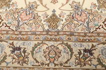 
    Isfahan silk warp Mazaheri - Beige - 130 x 200 cm
  