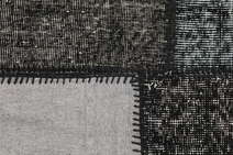 
    Patchwork - Dark grey - 159 x 231 cm
  