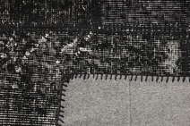 
    Patchwork - Dark grey - 158 x 232 cm
  