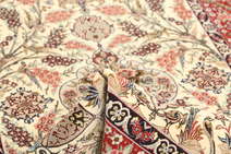 
    Isfahan silk warp - Beige - 117 x 180 cm
  