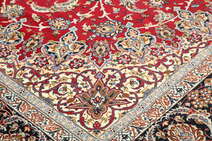 
    Isfahan silk warp - 257 x 357 cm
  