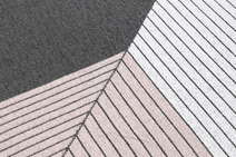 
    Diagonal - Black / Pink - 150 x 210 cm
  