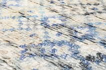 
    Greta - Cream white / Blue - 200 x 200 cm
  