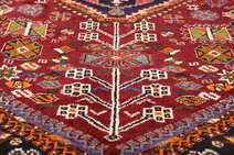 
    Qashqai - Dark red - 105 x 154 cm
  