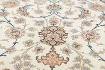
    Isfahan silk warp - Beige - 255 x 366 cm
  