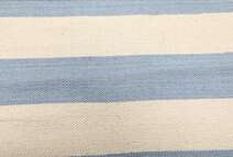 
    Cotton stripe - Light blue - 80 x 300 cm
  