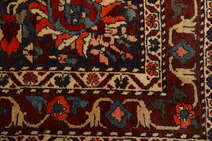 
    Bakhtiari - Dark red - 167 x 294 cm
  
