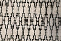 
    Kilim Long Stitch - Cream white / Black - 80 x 340 cm
  