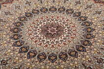 
    Tabriz 60 Raj silk warp - Brown - 202 x 208 cm
  
