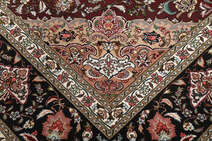 
    Tabriz 60 Raj silk warp - Dark red - 201 x 205 cm
  
