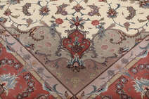 
    Tabriz 60 Raj silk warp - Beige - 205 x 207 cm
  