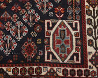 
    Qashqai - Dark red - 172 x 273 cm
  