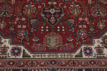
    Tabriz - Dark red - 198 x 295 cm
  