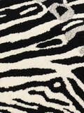 
    Zebra - Black / White - 100 x 155 cm
  