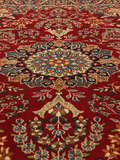 
    Kerman - Dark red - 207 x 307 cm
  