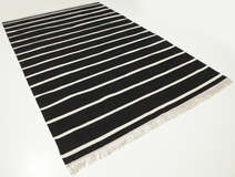 
    Dhurrie Stripe - Black / White - 190 x 290 cm
  