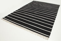 
    Dhurrie Stripe - Black / White - 250 x 350 cm
  