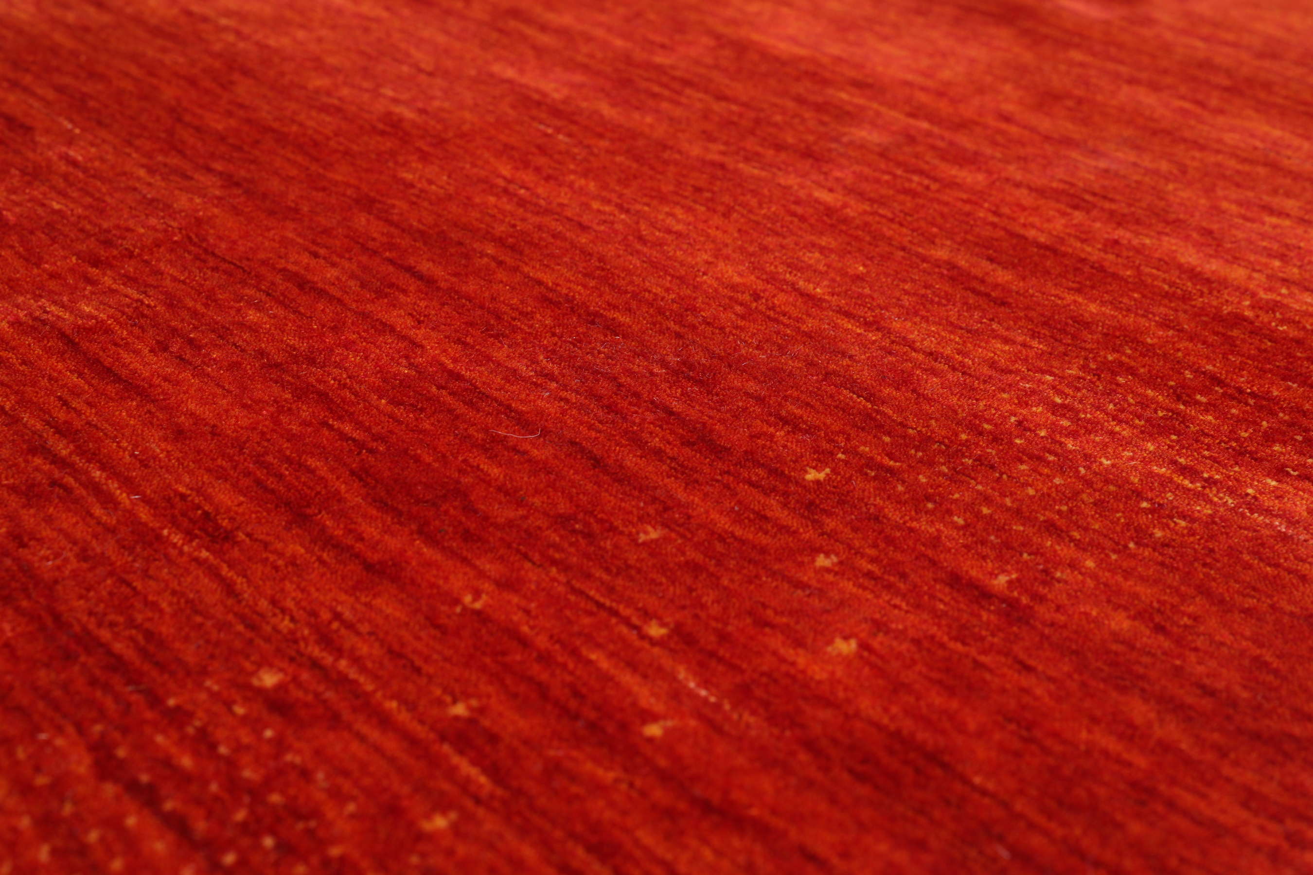 
    Loribaf Loom Fine Beta - Red - 140 x 200 cm
  