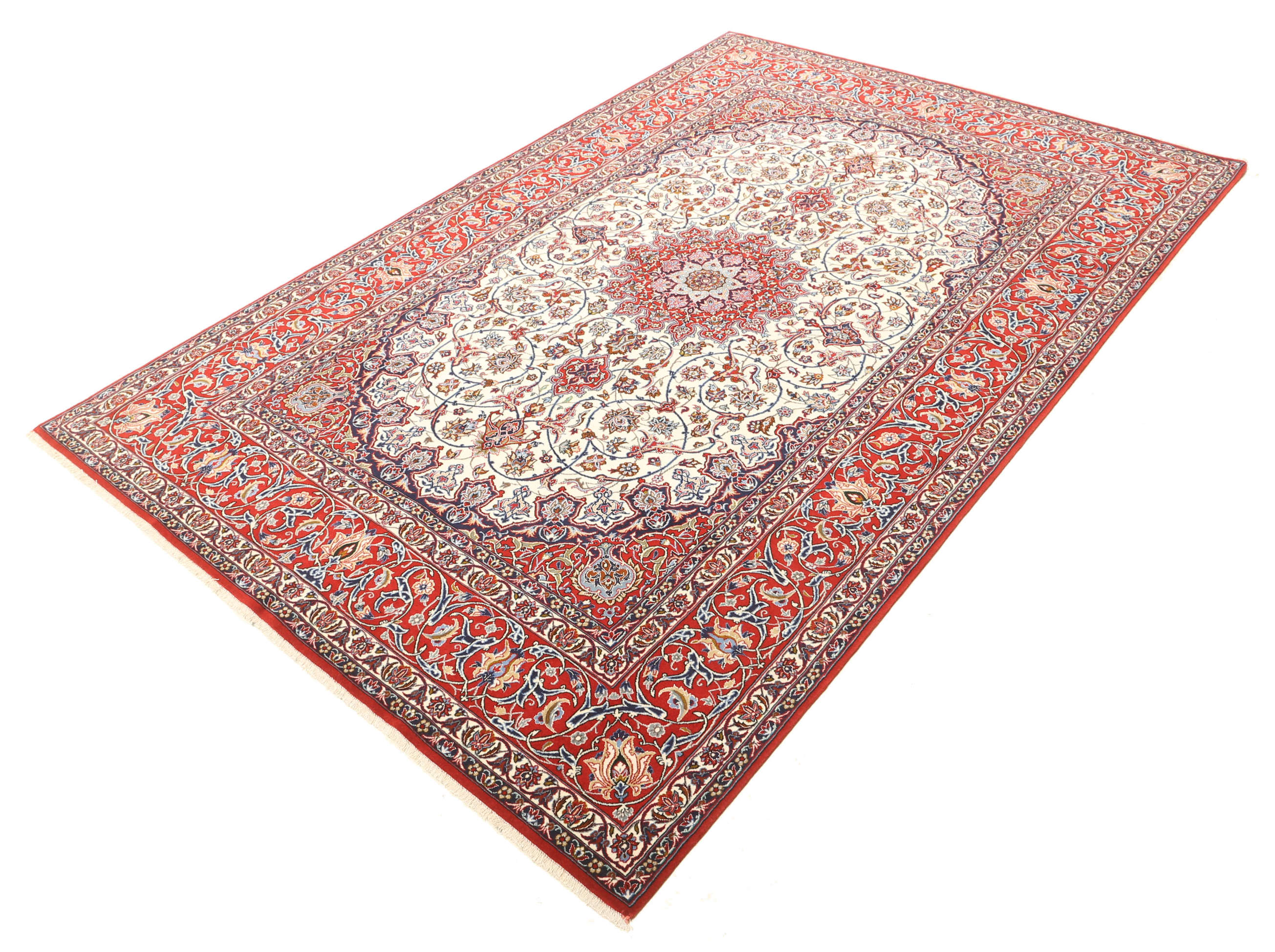 
    Isfahan silk warp - Red - 155 x 240 cm
  