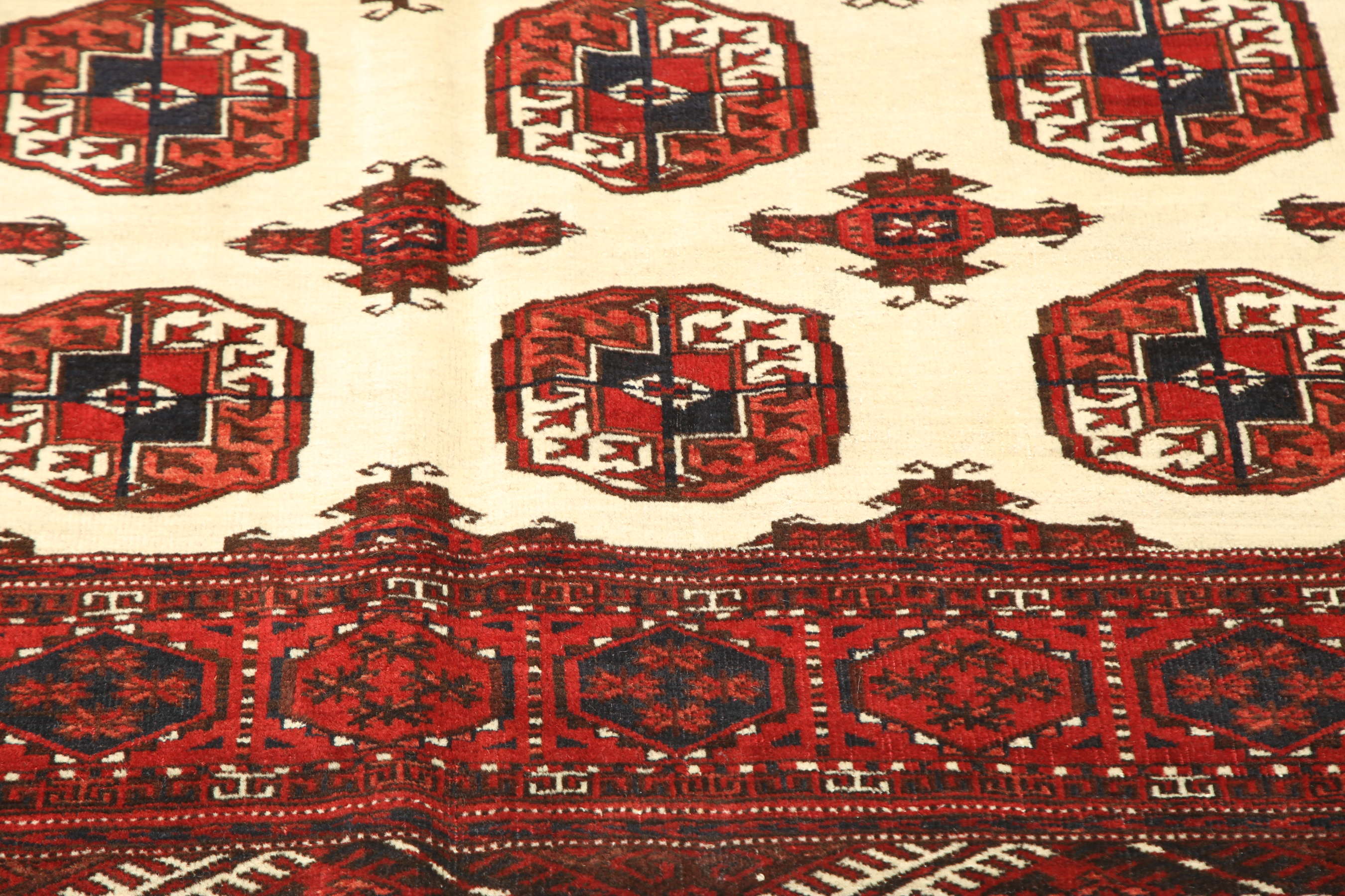 
    Turkaman - Red - 138 x 194 cm
  